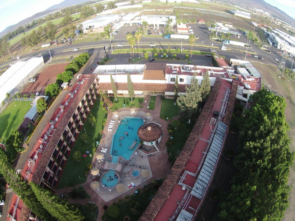 Hotel Jerico Самора де Идалго Екстериор снимка